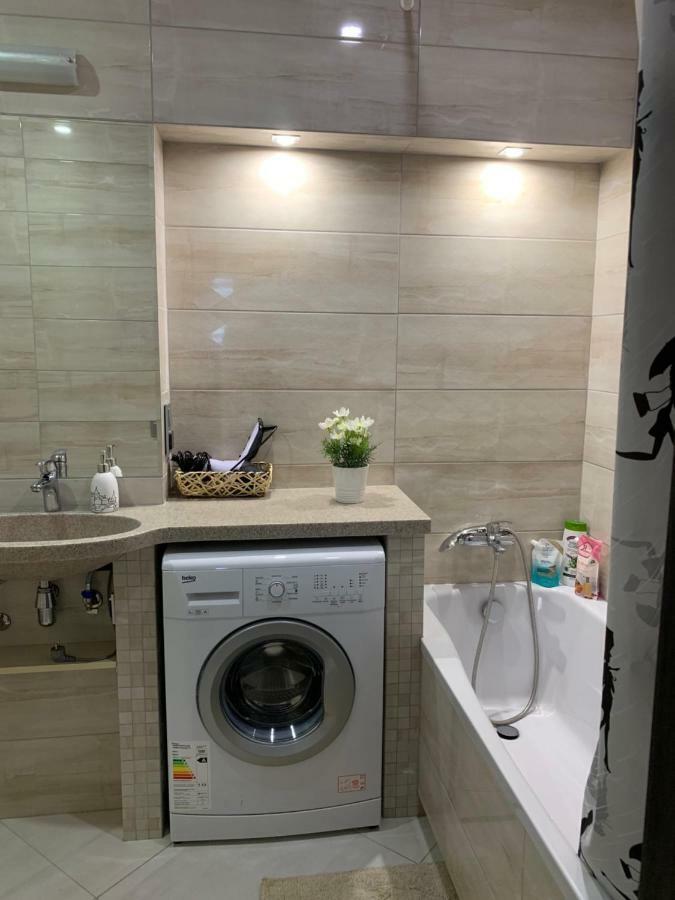 Apartment Near The Forest กรอดโน ภายนอก รูปภาพ