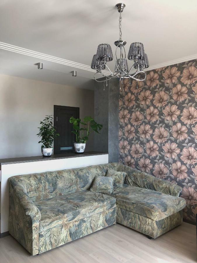 Apartment Near The Forest กรอดโน ภายนอก รูปภาพ